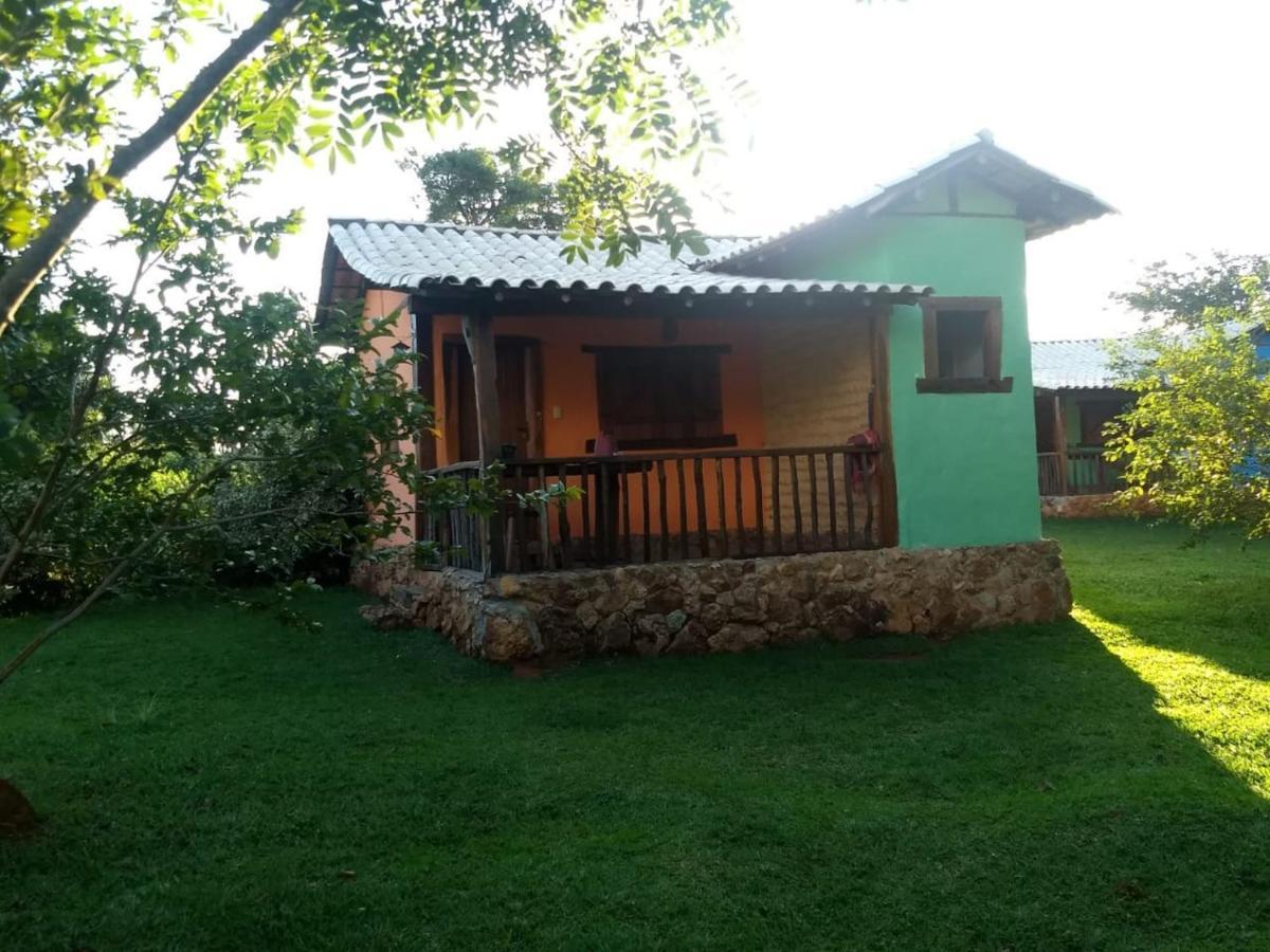 Pousada Chales Do Retiro - Serra Do Cipo Mg ชาโบชิคาตูบัส ภายนอก รูปภาพ