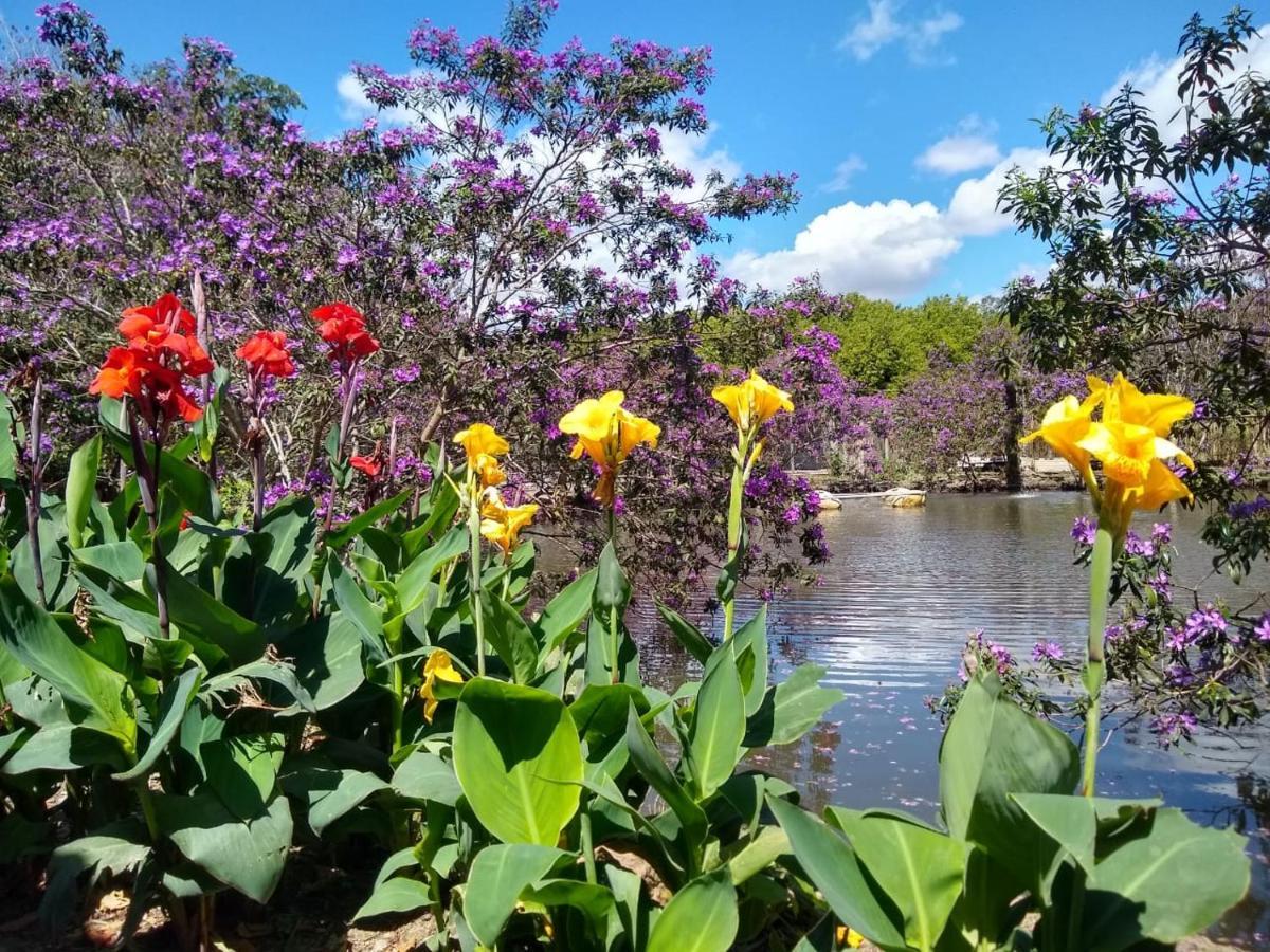 Pousada Chales Do Retiro - Serra Do Cipo Mg ชาโบชิคาตูบัส ภายนอก รูปภาพ