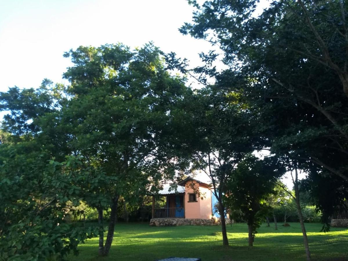 Pousada Chales Do Retiro - Serra Do Cipo Mg ชาโบชิคาตูบัส ภายนอก รูปภาพ